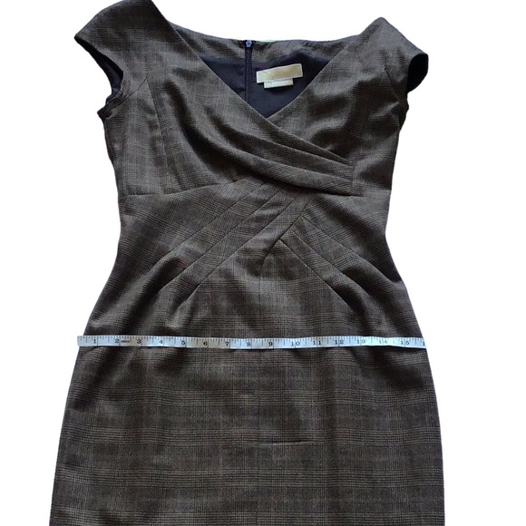 Vintage Michael Kors Made In Italy Wool Dress, size 2 - Picture 11 of 13